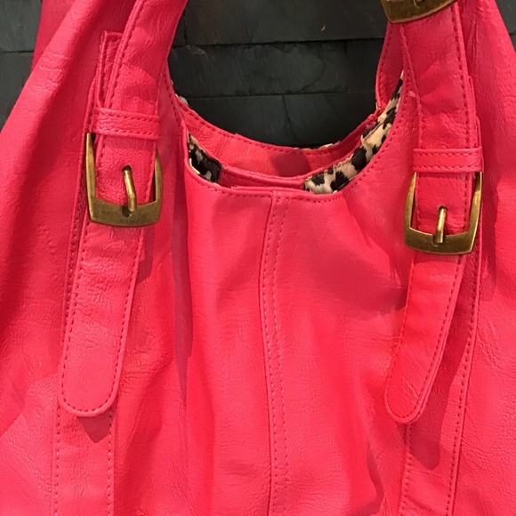 Le Chateau Hobo Bag - Picture 3 of 3